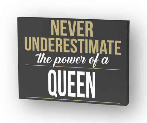 Queen   Never Underestimate A Queen Standard Kaos Front