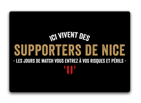 Lcl Vivent Des Supporters De Nice  Les Jours De Match Vous Entrez A Vos Risques  Et Perils  Standard T-Shirt Front